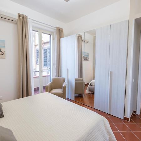 Mec Apartment Palermo Bagian luar foto