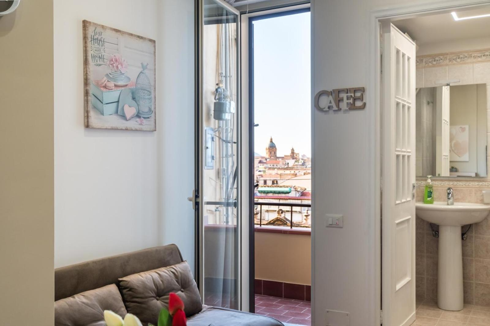 Mec Apartment Palermo Bagian luar foto